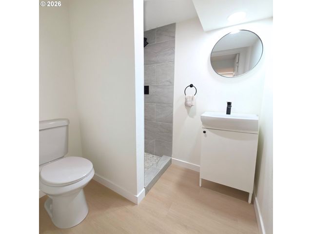 4245 Se 89TH Ave, Portland, OR 97266
