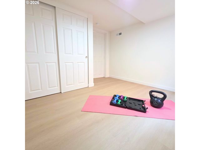 4245 Se 89TH Ave, Portland, OR 97266