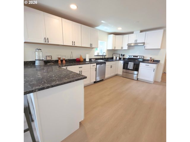 4245 Se 89TH Ave, Portland, OR 97266