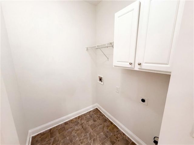 685 Jefferson Place, Cumming, GA 30040