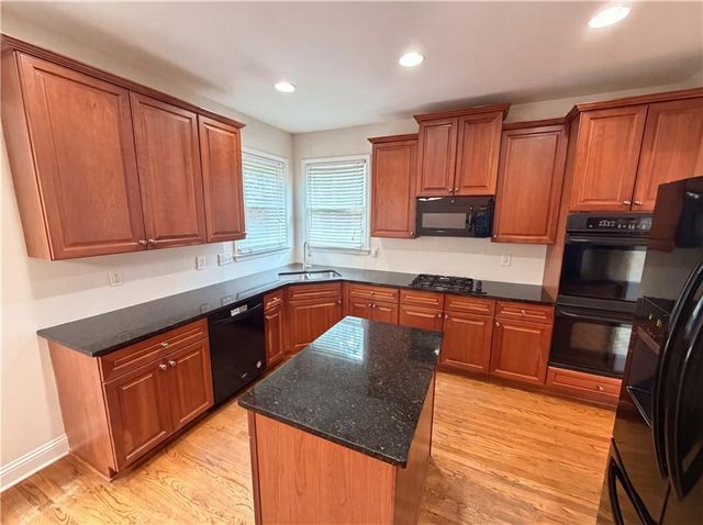 685 Jefferson Place, Cumming, GA 30040