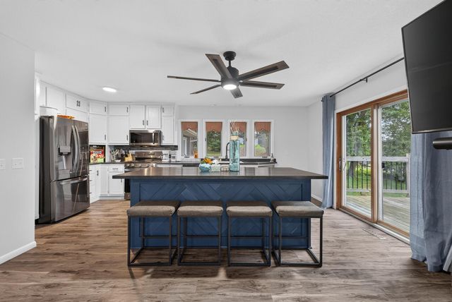 28130 140th Street NW, Zimmerman, MN 55398