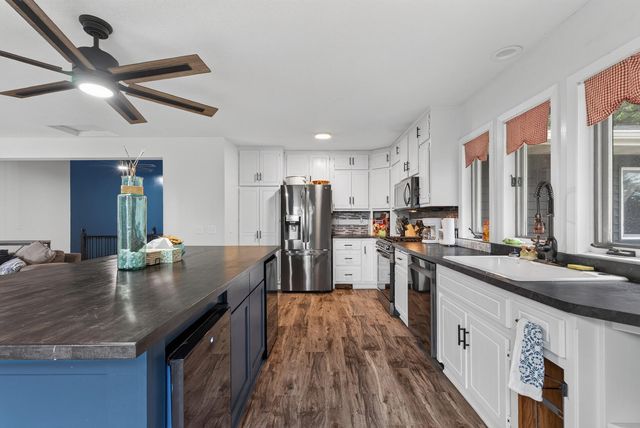28130 140th Street NW, Zimmerman, MN 55398