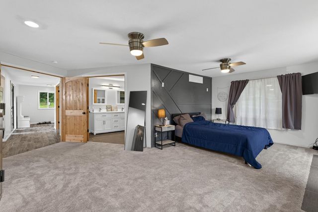 28130 140th Street NW, Zimmerman, MN 55398