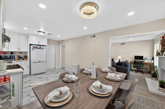 4184 Worthington Dr, North Highlands, CA 95660