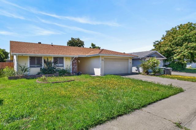 4184 Worthington Dr, North Highlands, CA 95660