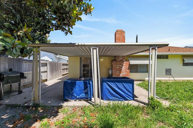 4184 Worthington Dr, North Highlands, CA 95660