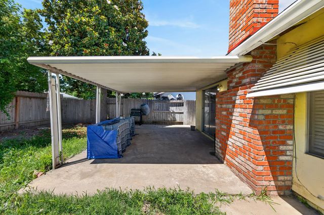 4184 Worthington Dr, North Highlands, CA 95660