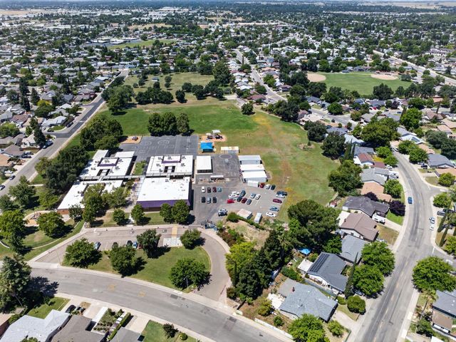4184 Worthington Dr, North Highlands, CA 95660