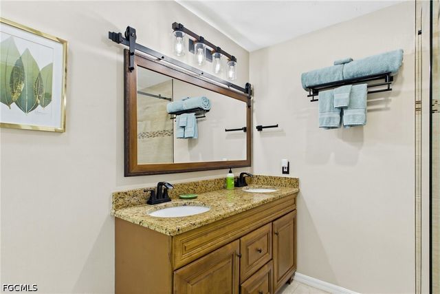 1732 SW 36th TER, Cape Coral, FL 33914