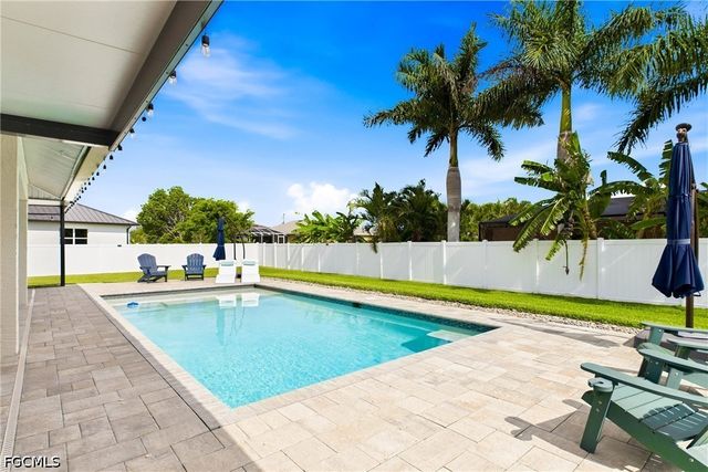 1732 SW 36th TER, Cape Coral, FL 33914