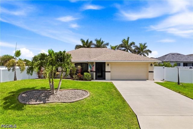 1732 SW 36th TER, Cape Coral, FL 33914