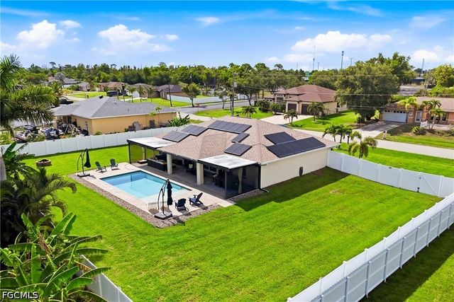 1732 SW 36th TER, Cape Coral, FL 33914