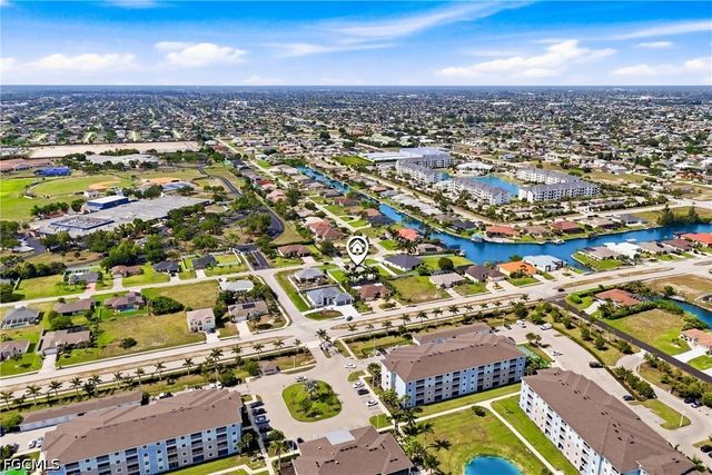 1732 SW 36th TER, Cape Coral, FL 33914