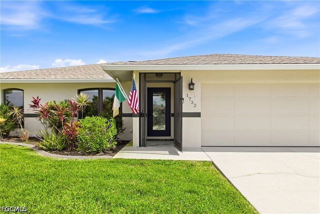 1732 SW 36th TER, Cape Coral, FL 33914