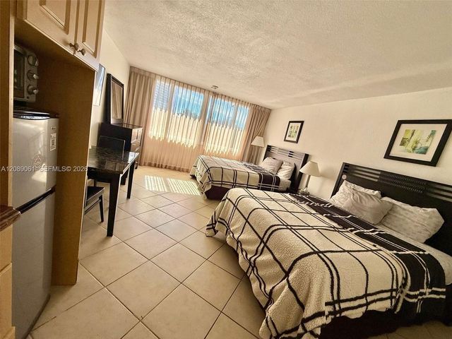 19201 Collins Avenue 241, Sunny Isles Beach, FL 33160