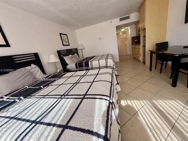 19201 Collins Avenue 241, Sunny Isles Beach, FL 33160