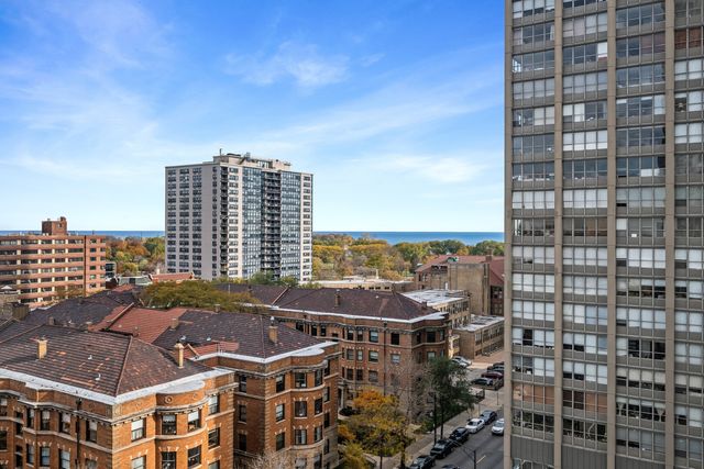 3930 N Pine Grove Avenue 1109, Chicago, IL 60613