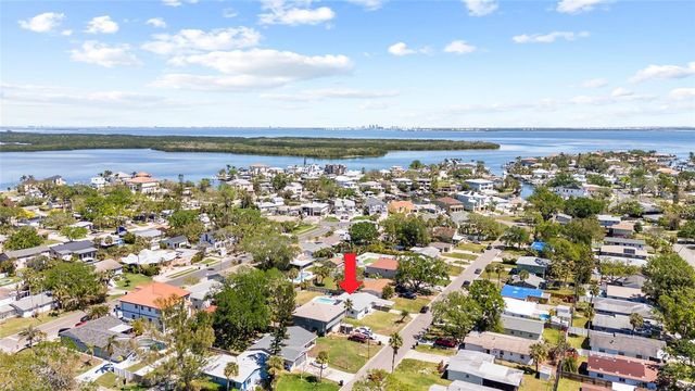 1827 NEVADA AVENUE NE, St Petersburg, FL 33703