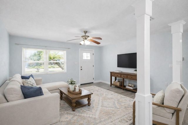 1827 NEVADA AVENUE NE, St Petersburg, FL 33703