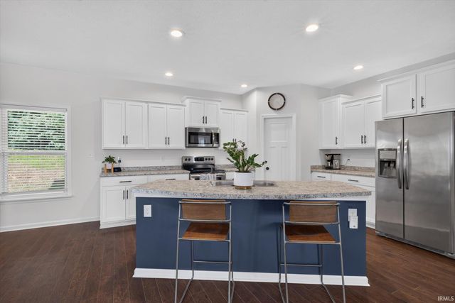 3953 W Ribbon Lane, Bloomington, IN 47404