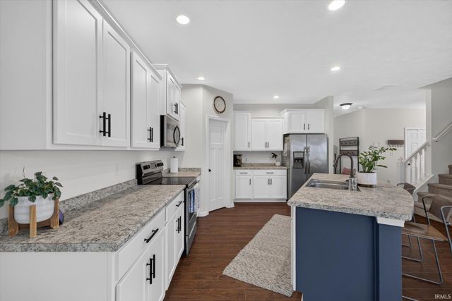 3953 W Ribbon Lane, Bloomington, IN 47404