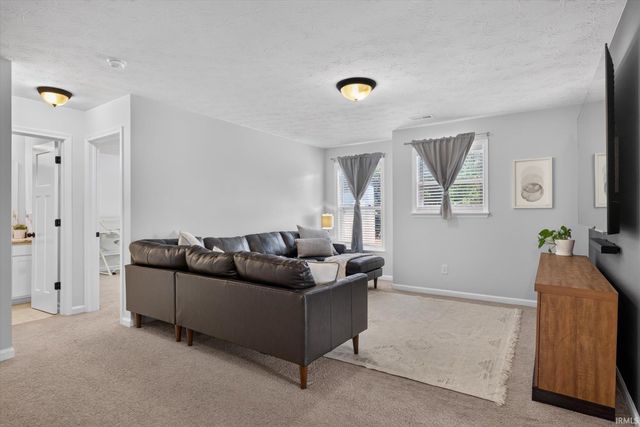 3953 W Ribbon Lane, Bloomington, IN 47404