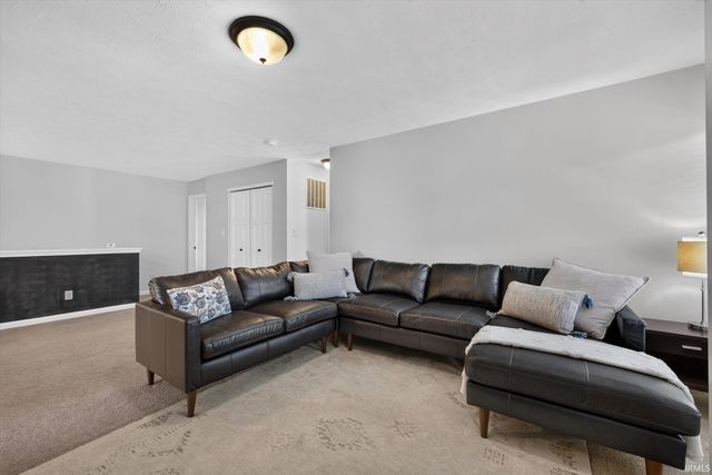3953 W Ribbon Lane, Bloomington, IN 47404