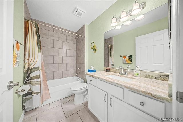 9085 SW 202nd Avenue Road, Dunnellon, FL 34431