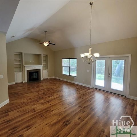 125 Jacobs Circle, Richmond Hill, GA 31324