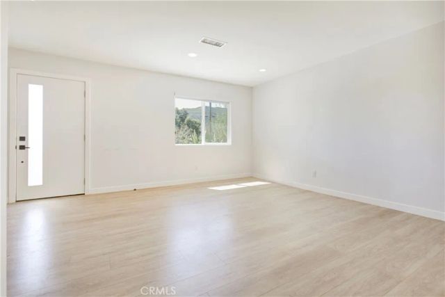 2641 Hermosa A, Montrose, CA 91020