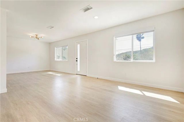 2641 Hermosa A, Montrose, CA 91020