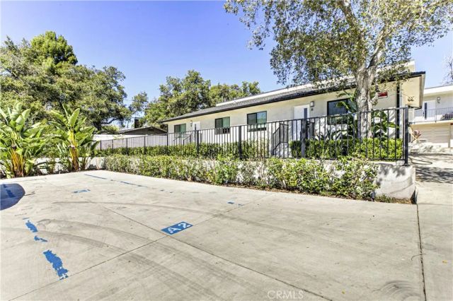 2641 Hermosa A, Montrose, CA 91020