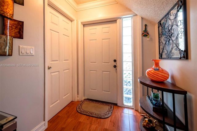 2201 NW 56th Ave 4-A, Lauderhill, FL 33313