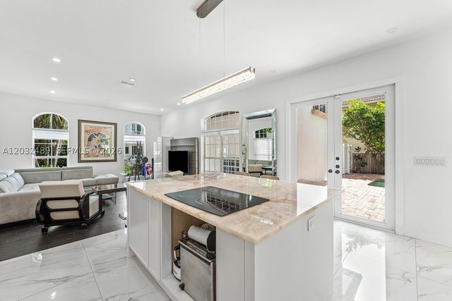 460 Surfside Ln, Juno Beach, FL 33408