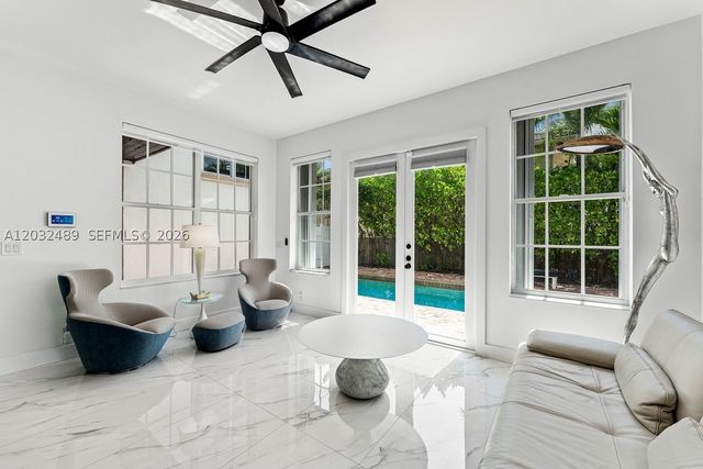 460 Surfside Ln, Juno Beach, FL 33408