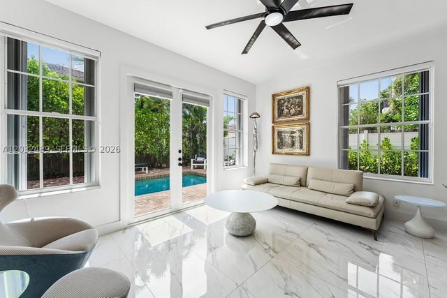 460 Surfside Ln, Juno Beach, FL 33408