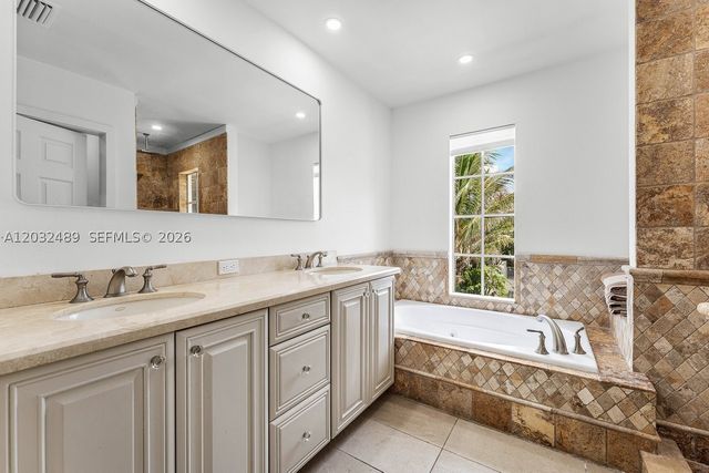460 Surfside Ln, Juno Beach, FL 33408