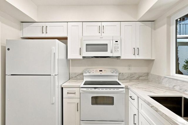 3612 Vista Bella, Oceanside, CA 92056