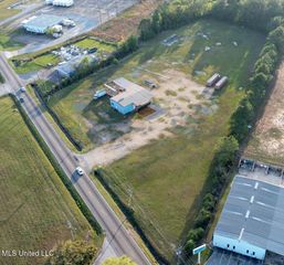 10377 Three Rivers Road, Gulfport, MS 39503