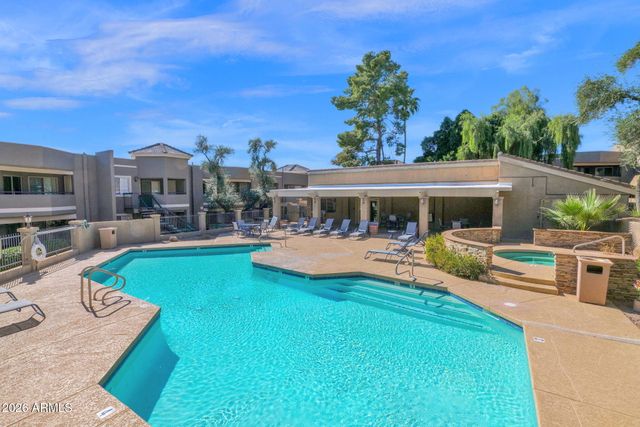 1720 E THUNDERBIRD Road 2060, Phoenix, AZ 85022