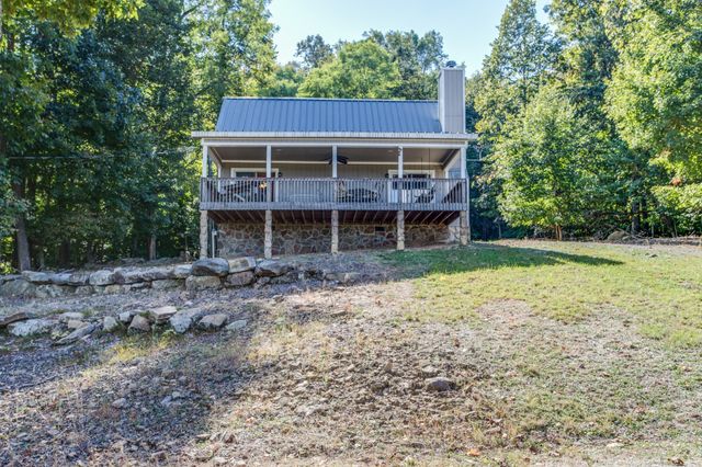 761 Cedar Mountain Pl, Decherd, TN 37324
