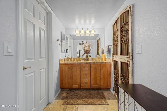 5746 W Desert Cove Avenue, Glendale, AZ 85304