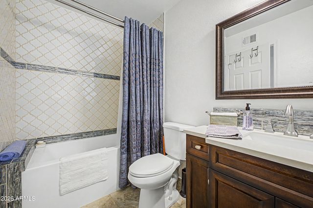 5746 W Desert Cove Avenue, Glendale, AZ 85304