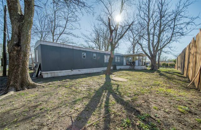 327 Chris Drive, Rockwall, TX 75032