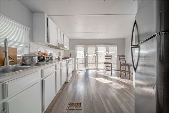 327 Chris Drive, Rockwall, TX 75032