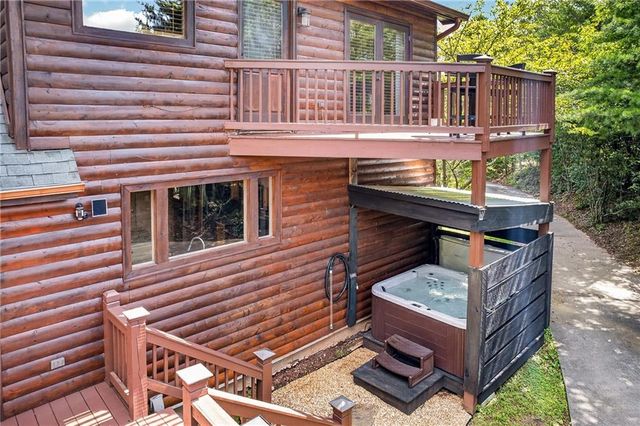78 Mountain Peaks Lane, Blue Ridge, GA 30513