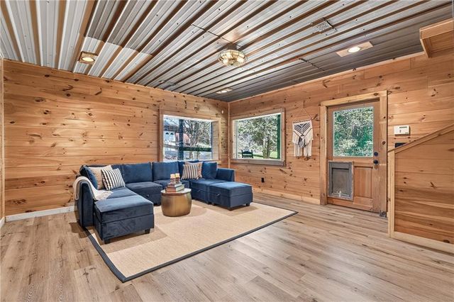 78 Mountain Peaks Lane, Blue Ridge, GA 30513
