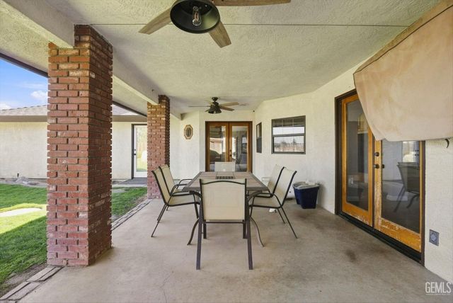 13000 Blodget Avenue, Bakersfield, CA 93314
