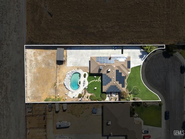 13000 Blodget Avenue, Bakersfield, CA 93314